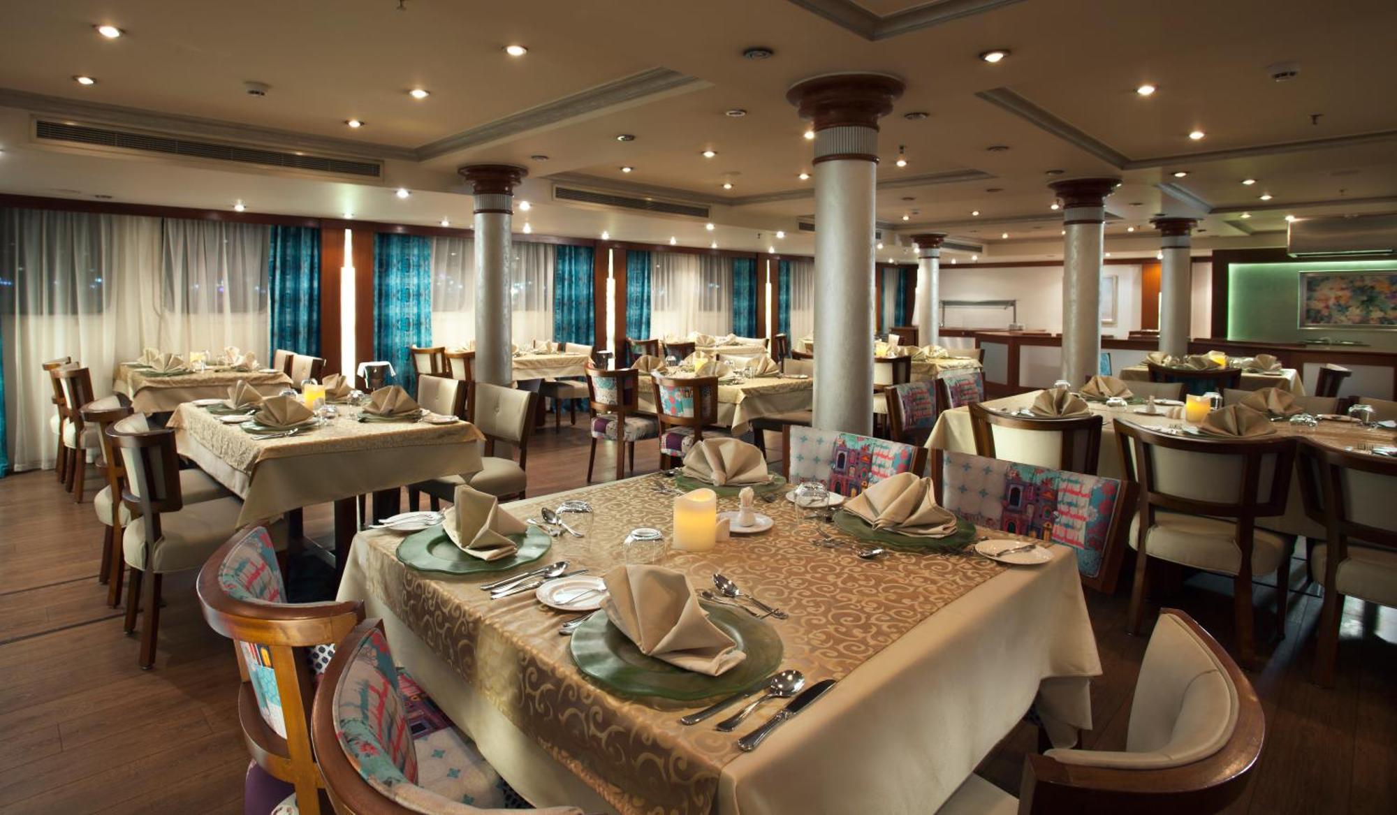 Acamar Nile Cruise - Every Monday From Luxor For 04 & 07 Nights - Every Friday From Aswan For 03 & 07 Nights Bagian luar foto